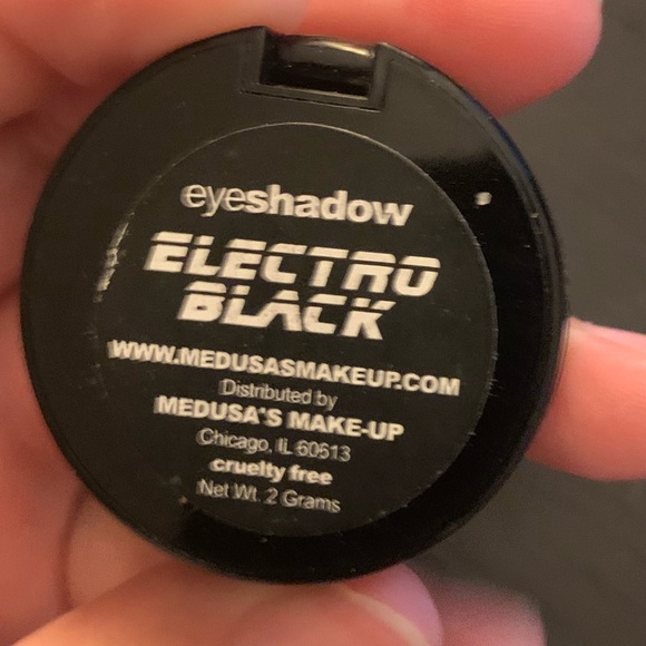 2/$15 Medusa’s Makeup Eyeshadow - Picture 5 of 5